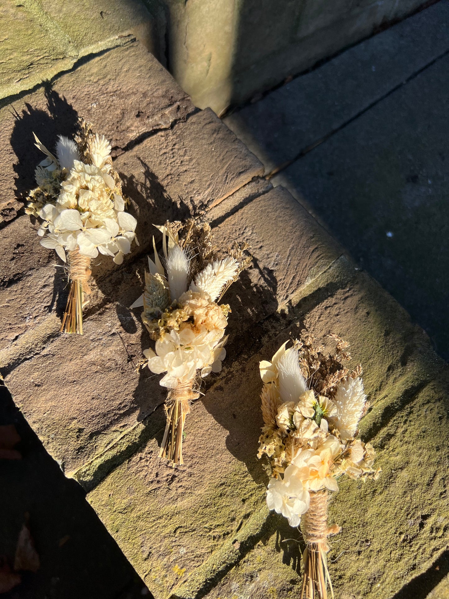 Men’s Whimsical Ari boutonnières